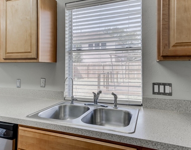 12415 Silversmine Drive - Photo Thumbnail 14