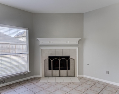12415 Silversmine Drive - Photo Thumbnail 8