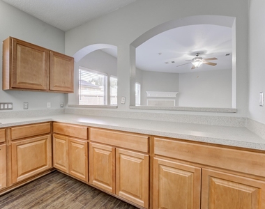 12415 Silversmine Drive - Photo Thumbnail 13