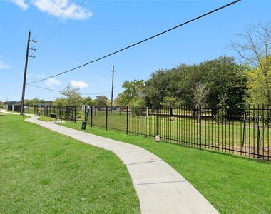 3015 Dovedale Street - Photo Thumbnail 4