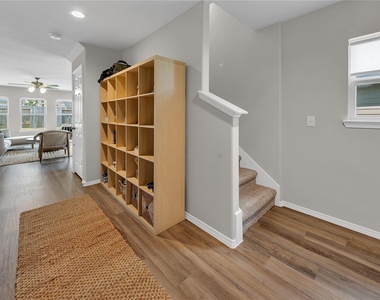 2147 Twisted Cedar Court - Photo Thumbnail 4