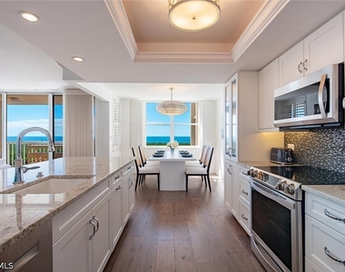 6585 Nicholas Boulevard - Photo Thumbnail 3