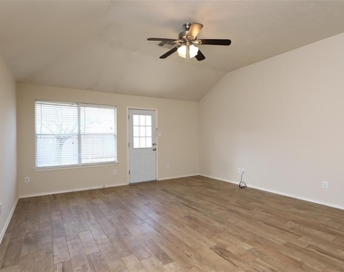 13127 Bach Elm Street - Photo Thumbnail 8