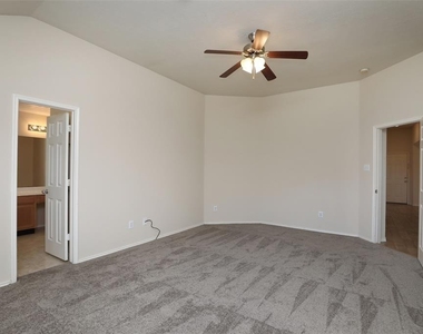 13127 Bach Elm Street - Photo Thumbnail 16