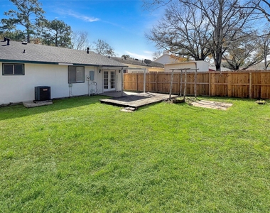 15018 Cypress Green Drive - Photo Thumbnail 20