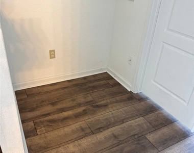 7020 Ambrosia Lane - Photo Thumbnail 8