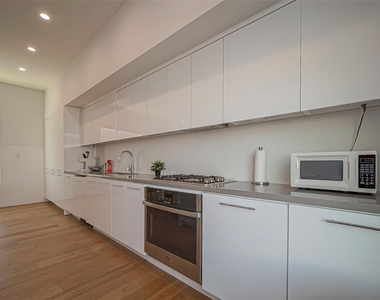 3513 Bell Street - Photo Thumbnail 4