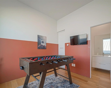 3513 Bell Street - Photo Thumbnail 5