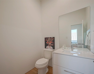 3513 Bell Street - Photo Thumbnail 14