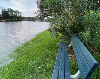 18519 Egret Bay Boulevard - Photo Thumbnail 15