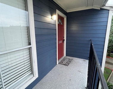 18519 Egret Bay Boulevard - Photo Thumbnail 11