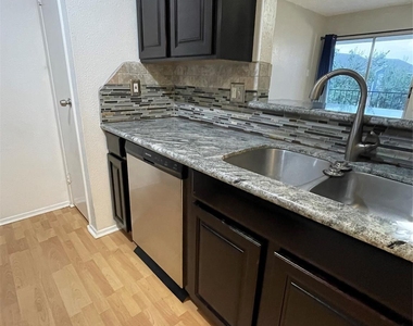18519 Egret Bay Boulevard - Photo Thumbnail 1