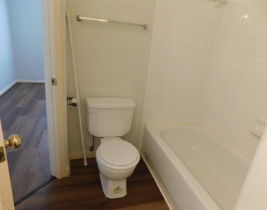 2710 Grants Lake Boulevard - Photo Thumbnail 28