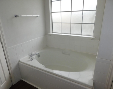 2710 Grants Lake Boulevard - Photo Thumbnail 8