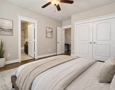 1206 W 14th Street - Photo Thumbnail 40