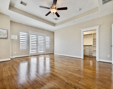 1206 W 14th Street - Photo Thumbnail 28