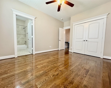 1206 W 14th Street - Photo Thumbnail 39