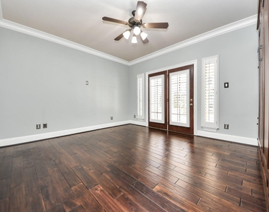 710 Jackson Hill Street - Photo Thumbnail 5