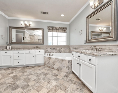710 Jackson Hill Street - Photo Thumbnail 23