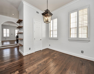 710 Jackson Hill Street - Photo Thumbnail 9