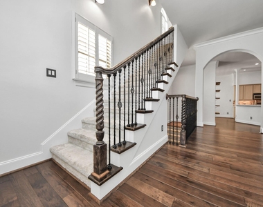 710 Jackson Hill Street - Photo Thumbnail 17