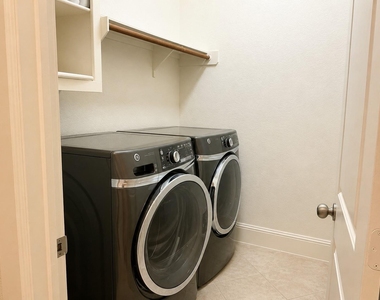 515 Newington Lane - Photo Thumbnail 25