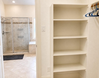 515 Newington Lane - Photo Thumbnail 19