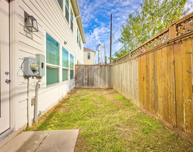 1602 Westside Gardens Lane - Photo Thumbnail 25