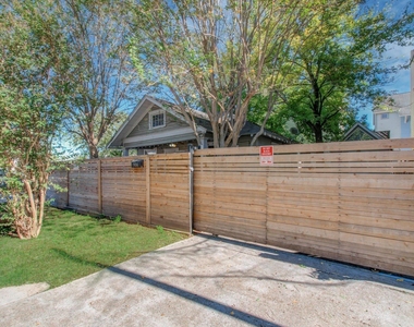 914 Snover Street - Photo Thumbnail 1