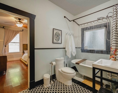 914 Snover Street - Photo Thumbnail 22