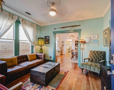 914 Snover Street - Photo Thumbnail 4