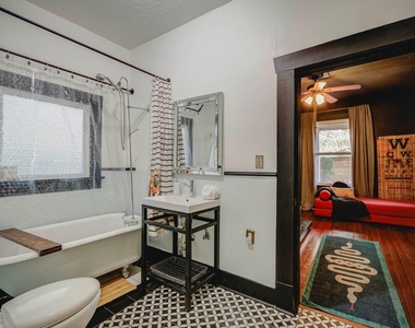 914 Snover Street - Photo Thumbnail 23
