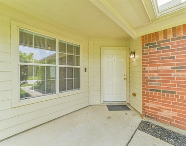 33318 Cottonwood Bend - Photo Thumbnail 1