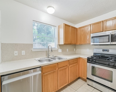 33318 Cottonwood Bend - Photo Thumbnail 13
