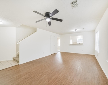 33318 Cottonwood Bend - Photo Thumbnail 5
