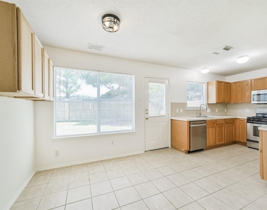 33318 Cottonwood Bend - Photo Thumbnail 9