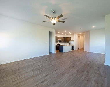 16042 Sage Harvest Street - Photo Thumbnail 5