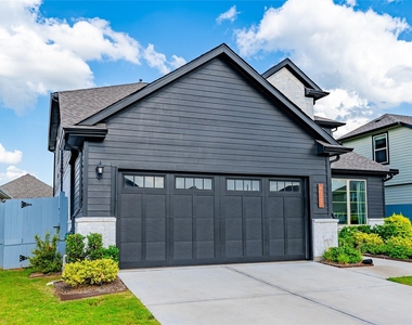 8327 Threadfin Way - Photo Thumbnail 37