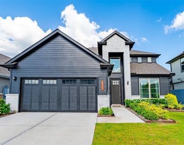 8327 Threadfin Way - Photo Thumbnail 36