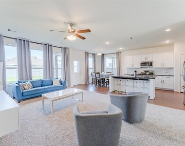 8327 Threadfin Way - Photo Thumbnail 8