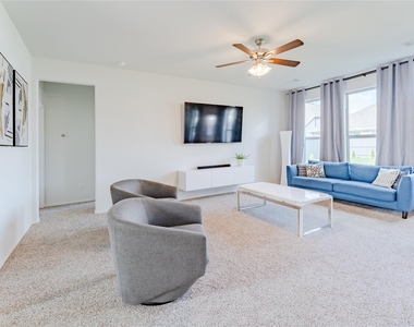 8327 Threadfin Way - Photo Thumbnail 7