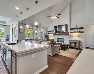 31439 Valley Briar Way - Photo Thumbnail 11