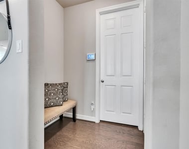 31439 Valley Briar Way - Photo Thumbnail 7