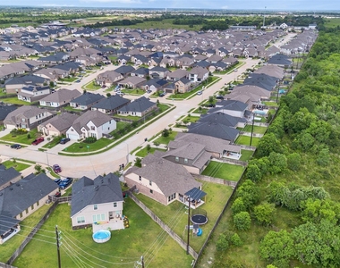 31439 Valley Briar Way - Photo Thumbnail 30
