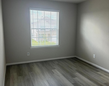 24634 Bastiani Canvas Lane - Photo Thumbnail 22