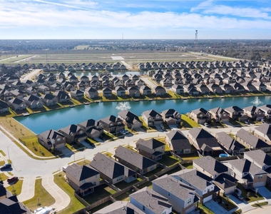 24634 Bastiani Canvas Lane - Photo Thumbnail 28