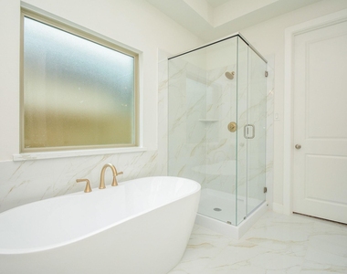 4407 Ruby Garden Court - Photo Thumbnail 18
