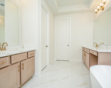 4407 Ruby Garden Court - Photo Thumbnail 19