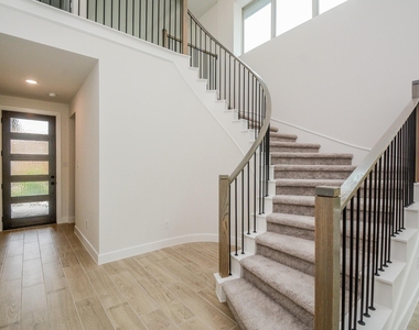 4407 Ruby Garden Court - Photo Thumbnail 2