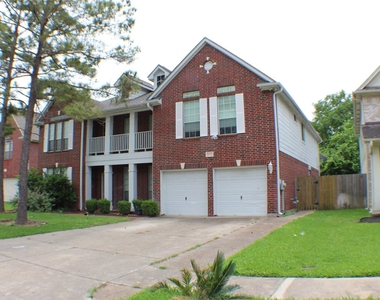 12231 Ashford Park Drive - Photo Thumbnail 3